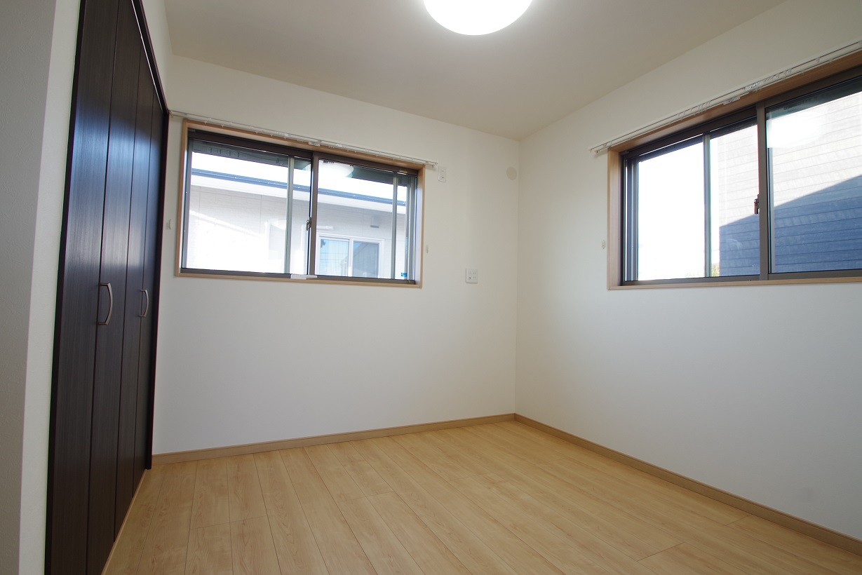 富士市厚原築浅中古住宅