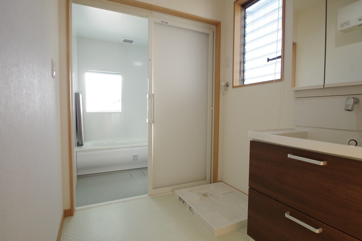 富士市厚原築浅中古住宅