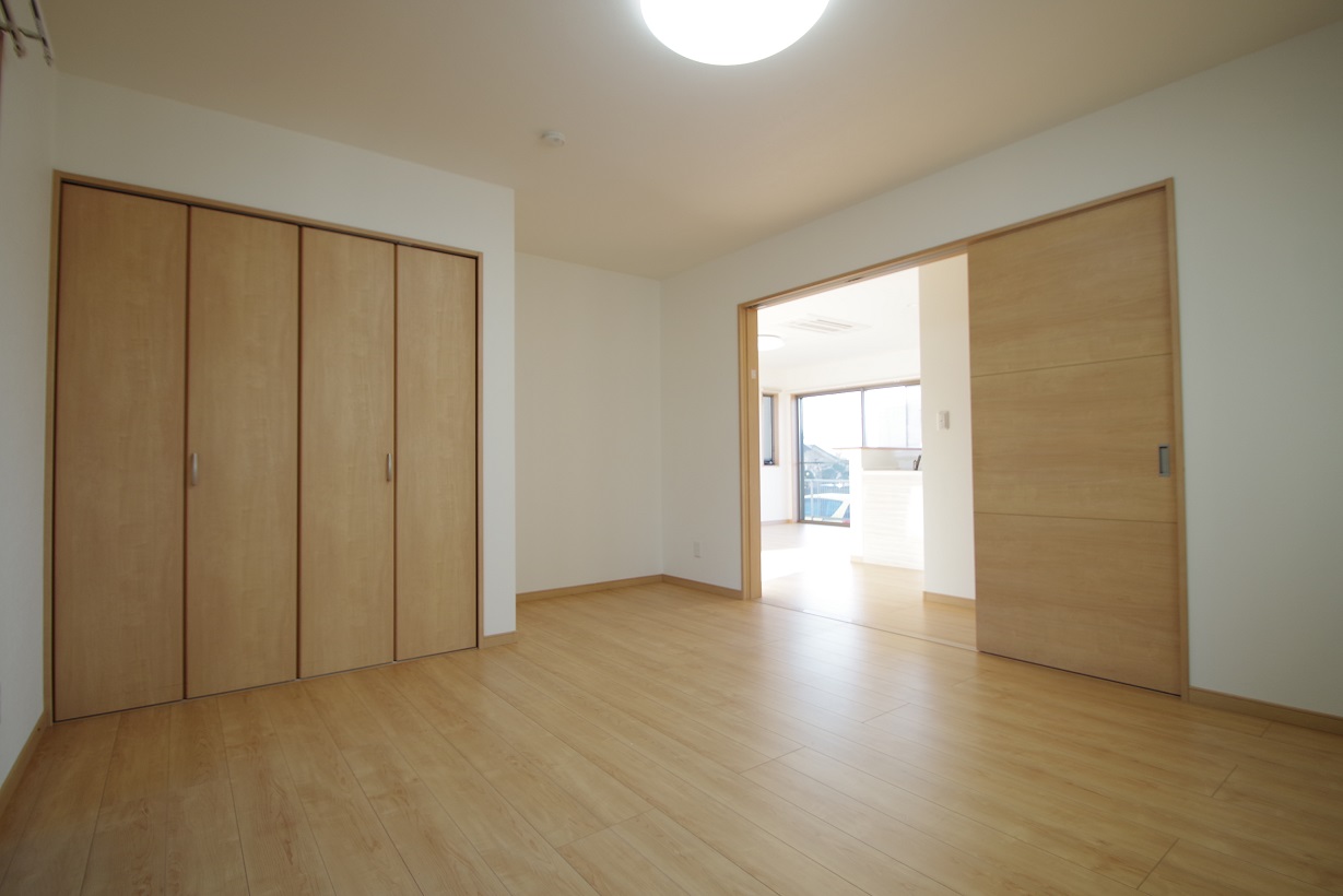 富士市厚原築浅中古住宅