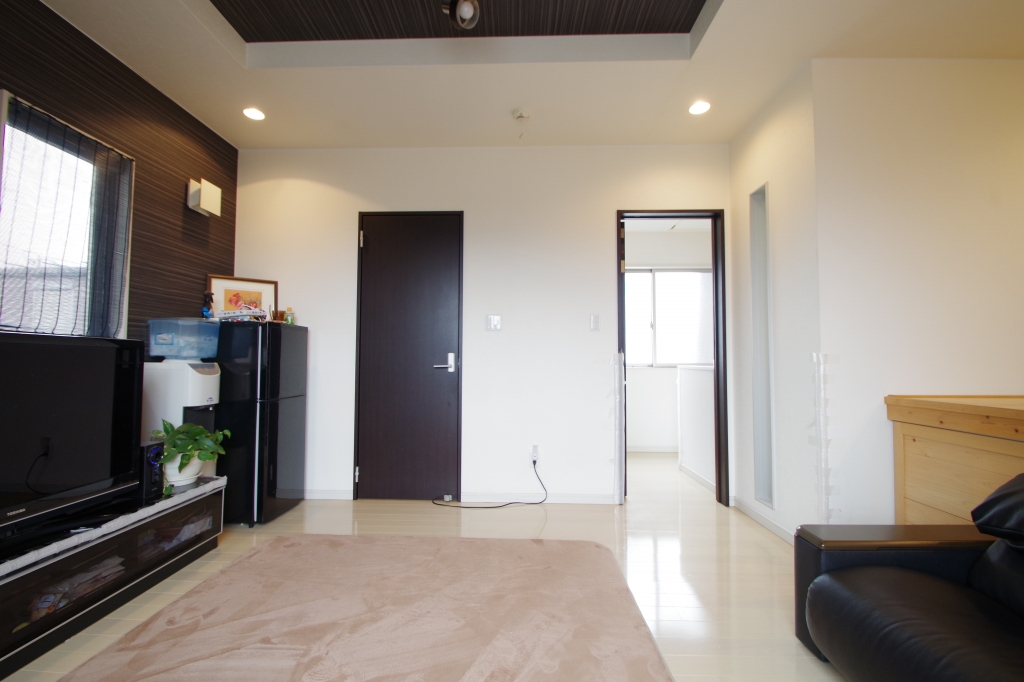 富士宮市粟倉築浅オール電化中古住宅