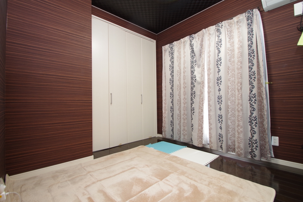 富士宮市粟倉築浅オール電化中古住宅