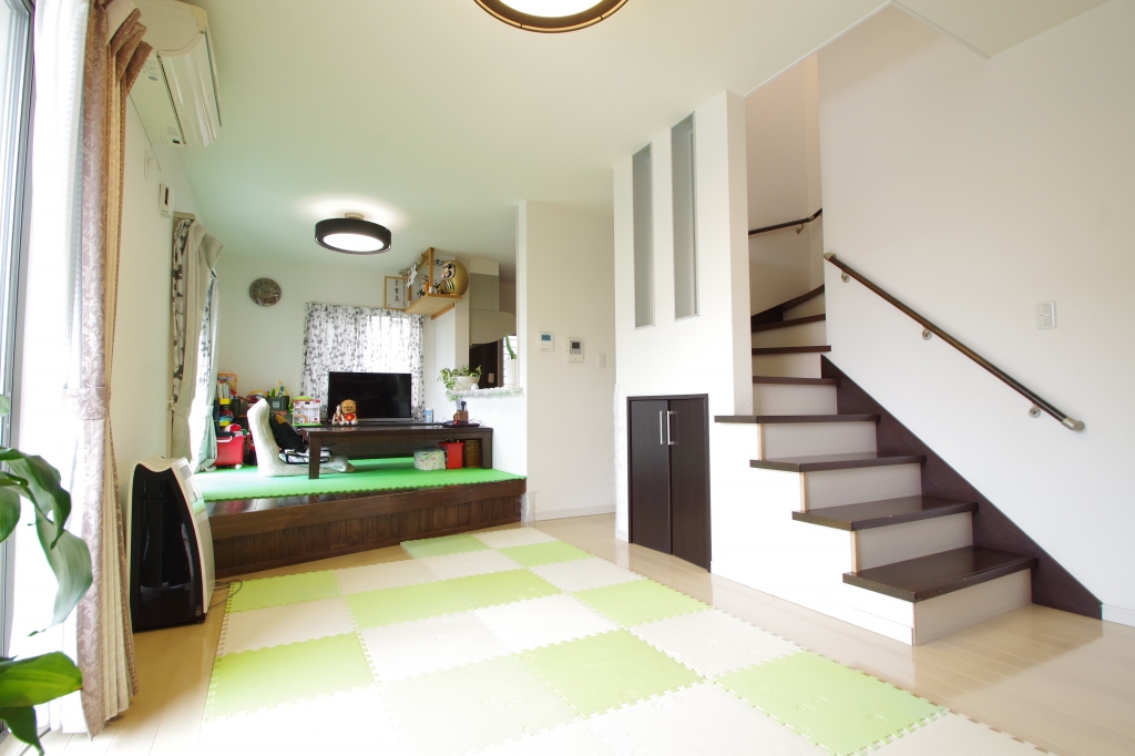 富士宮市粟倉築浅オール電化中古住宅