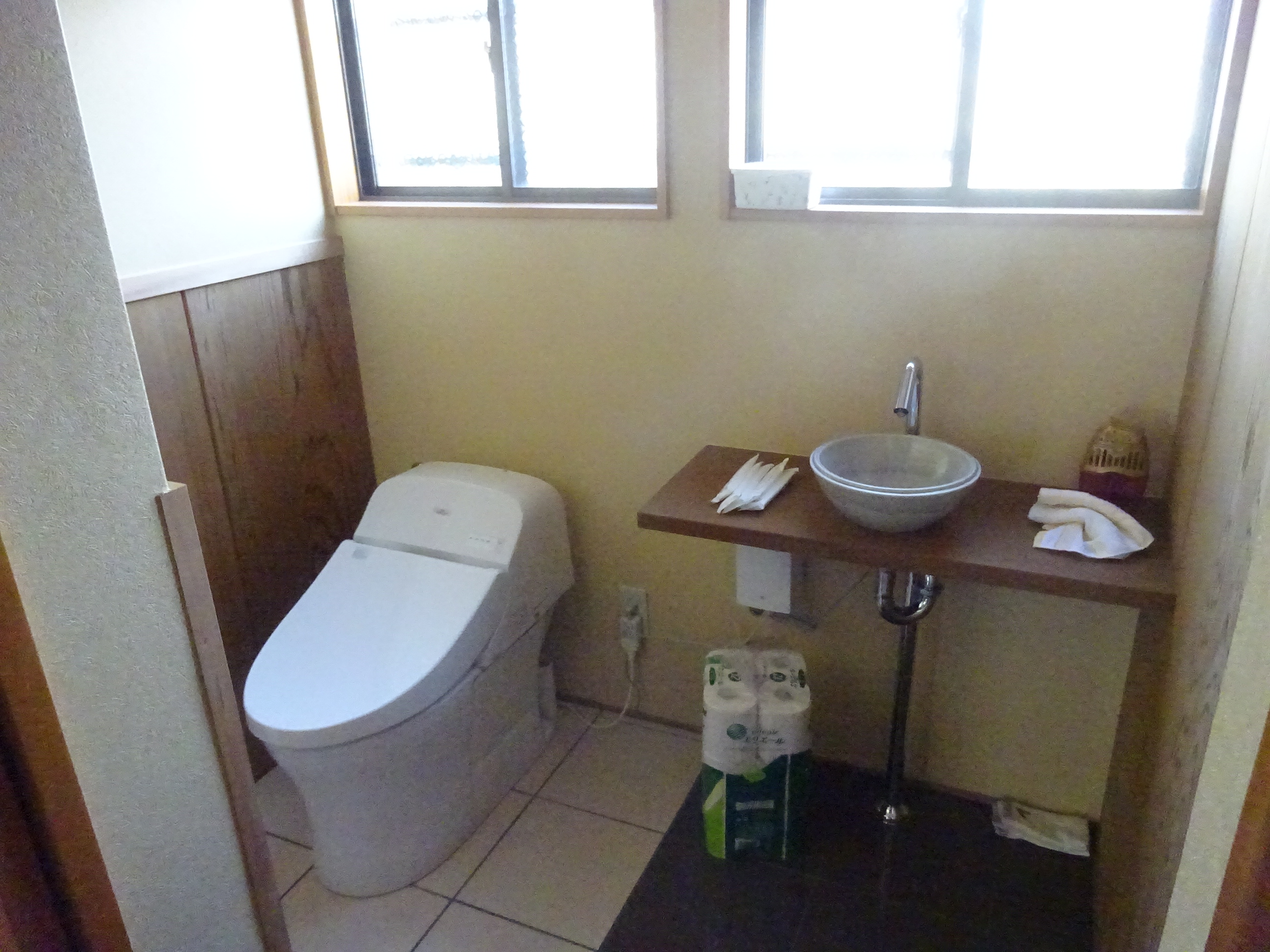 富士宮市杉田戸建て借家・作業所ガレージ付き