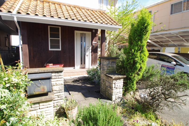 富士宮市小泉南欧プロヴァンス風住宅