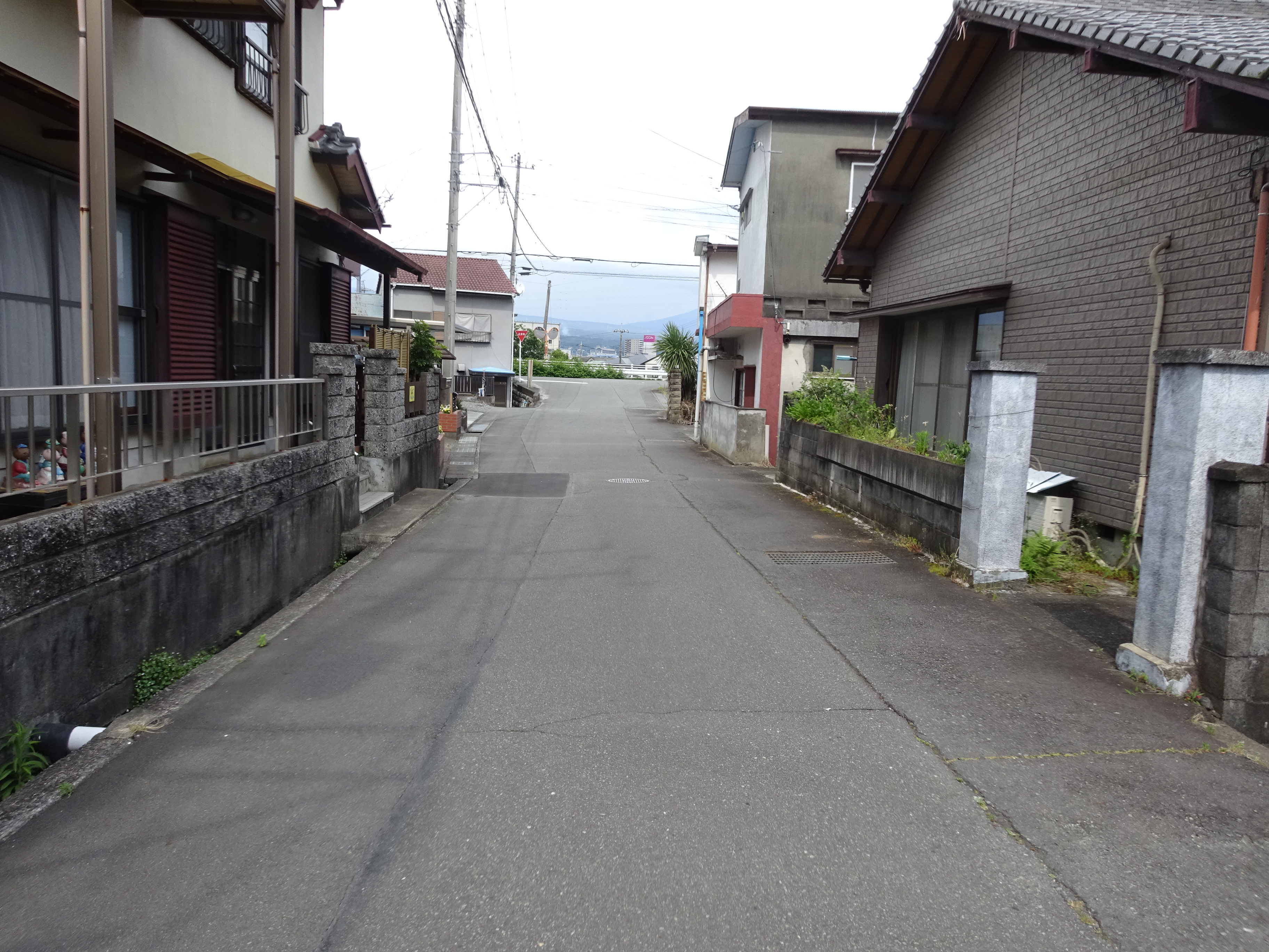 富士宮市野中古家付売土地