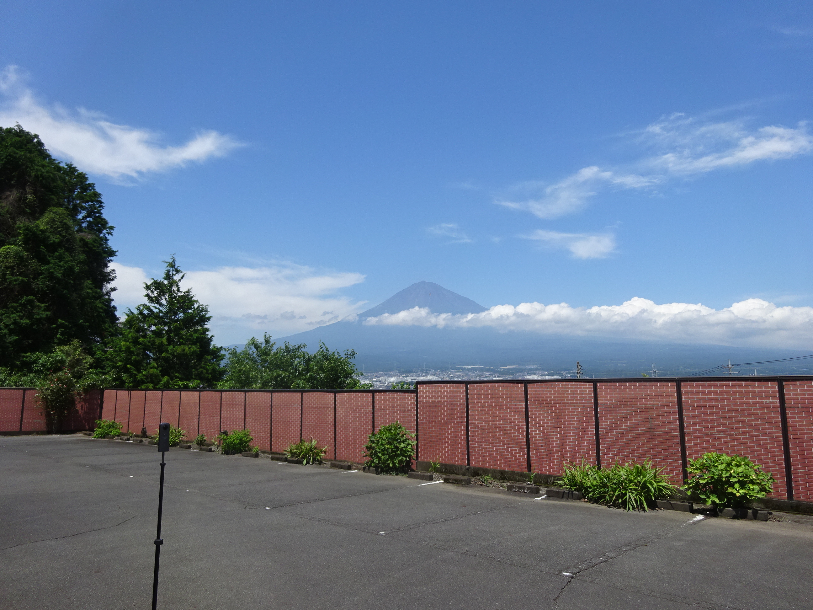 富士宮市大中里売り店舗・住宅＆スタジオ