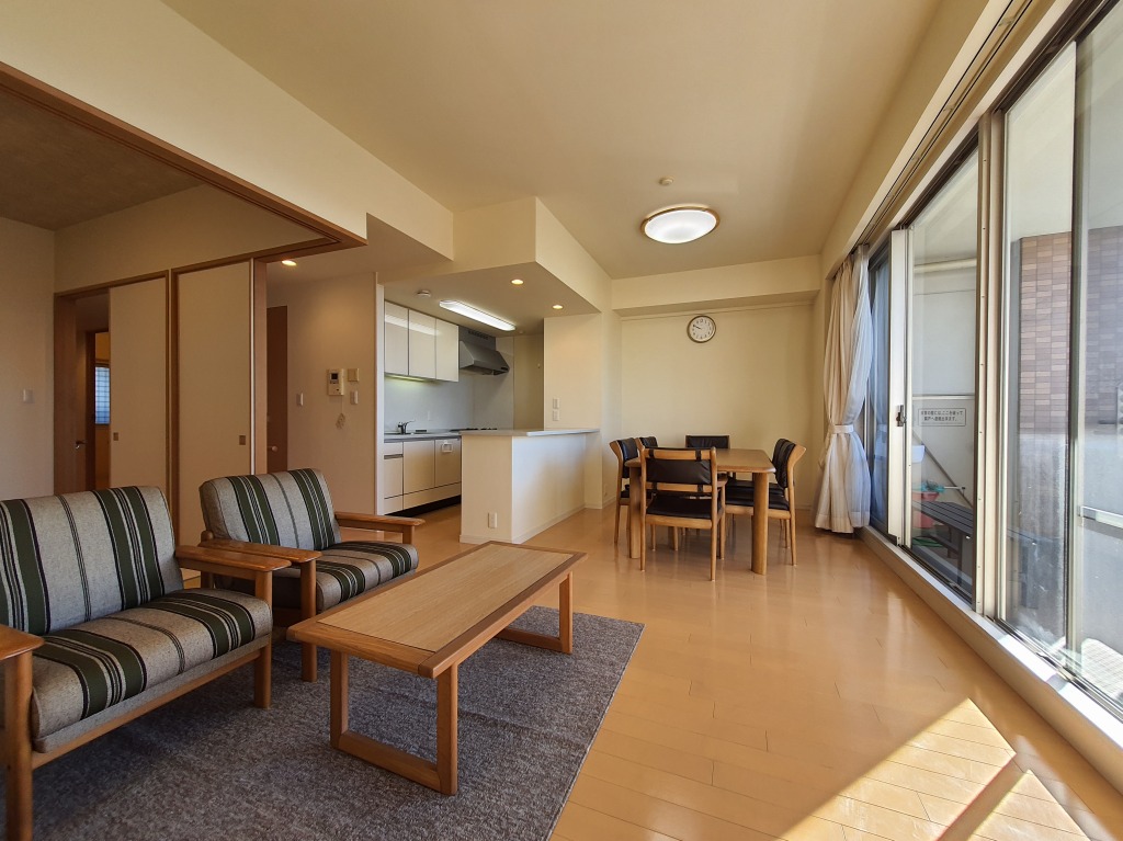 ウィスティリア吉原本町