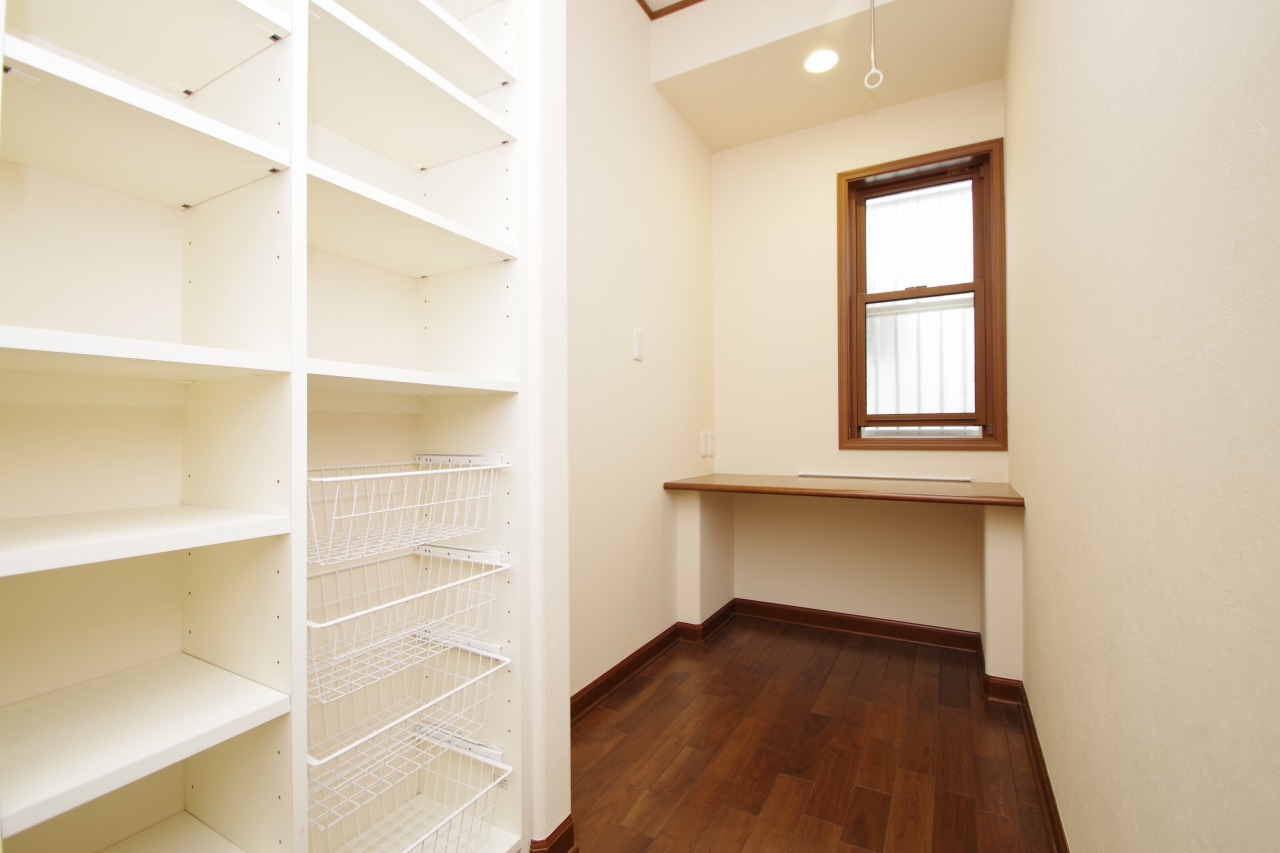 富士市今泉に三井ホーム設計・施工の築浅のデザイナーズハウス登場！！