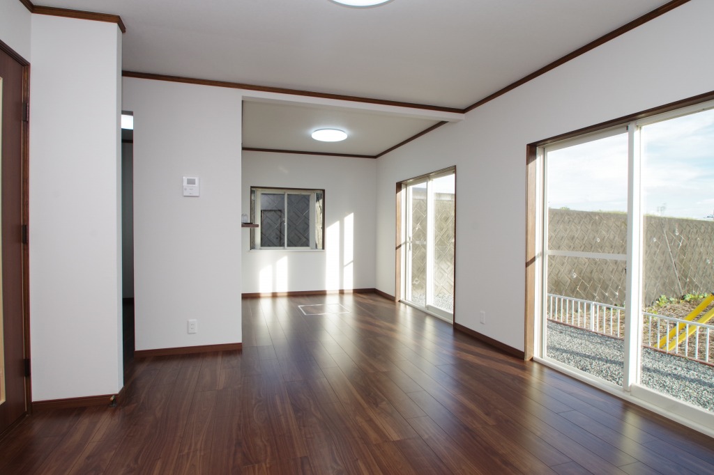 富士宮市小泉フルリノベ住宅《5年補償タイプ》