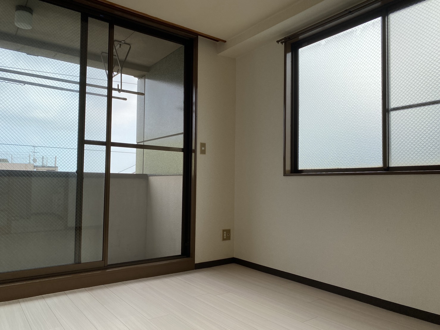 元町JUNマンション　302号室