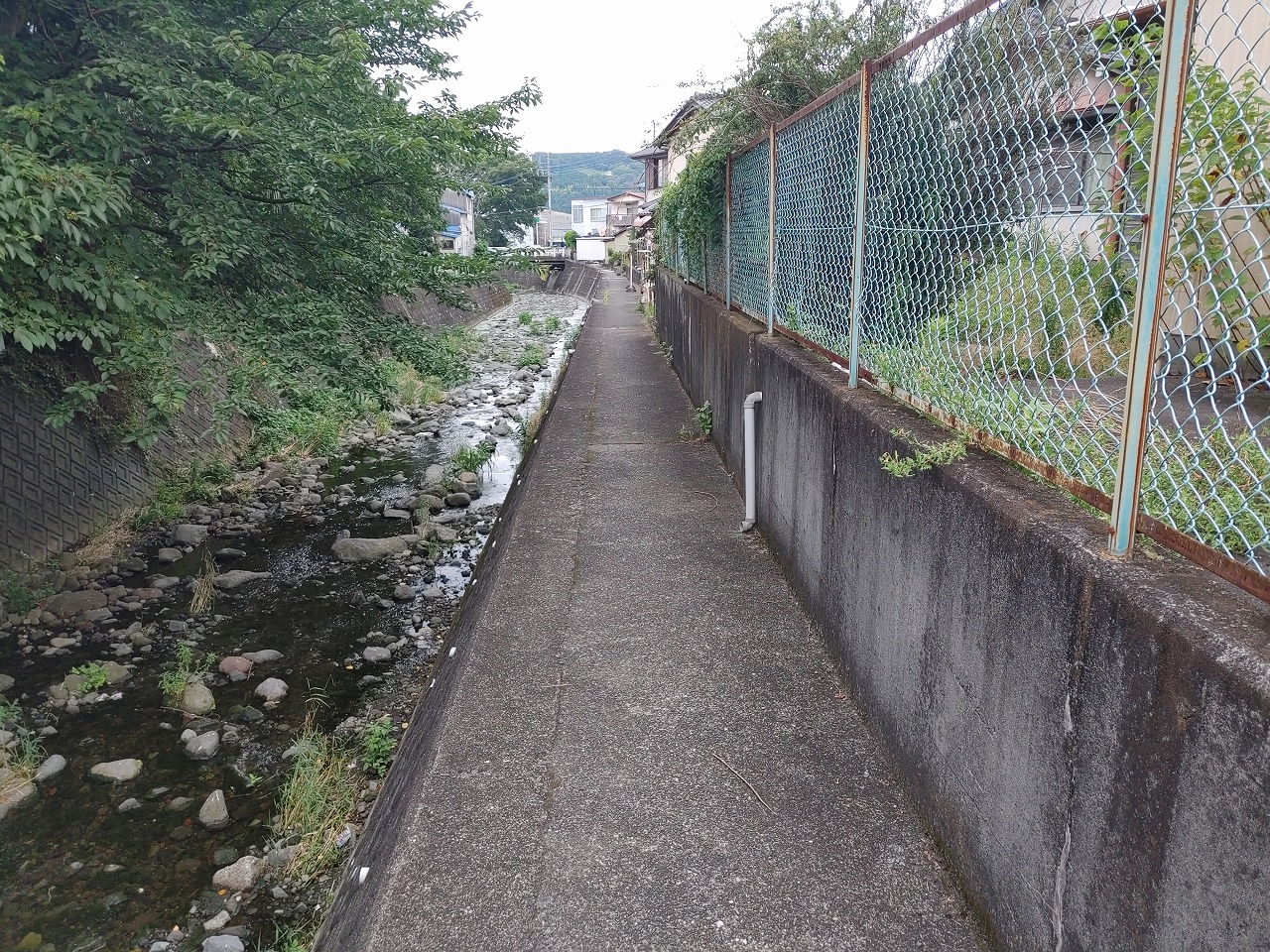 富士市天間売土地　200坪超えの物件