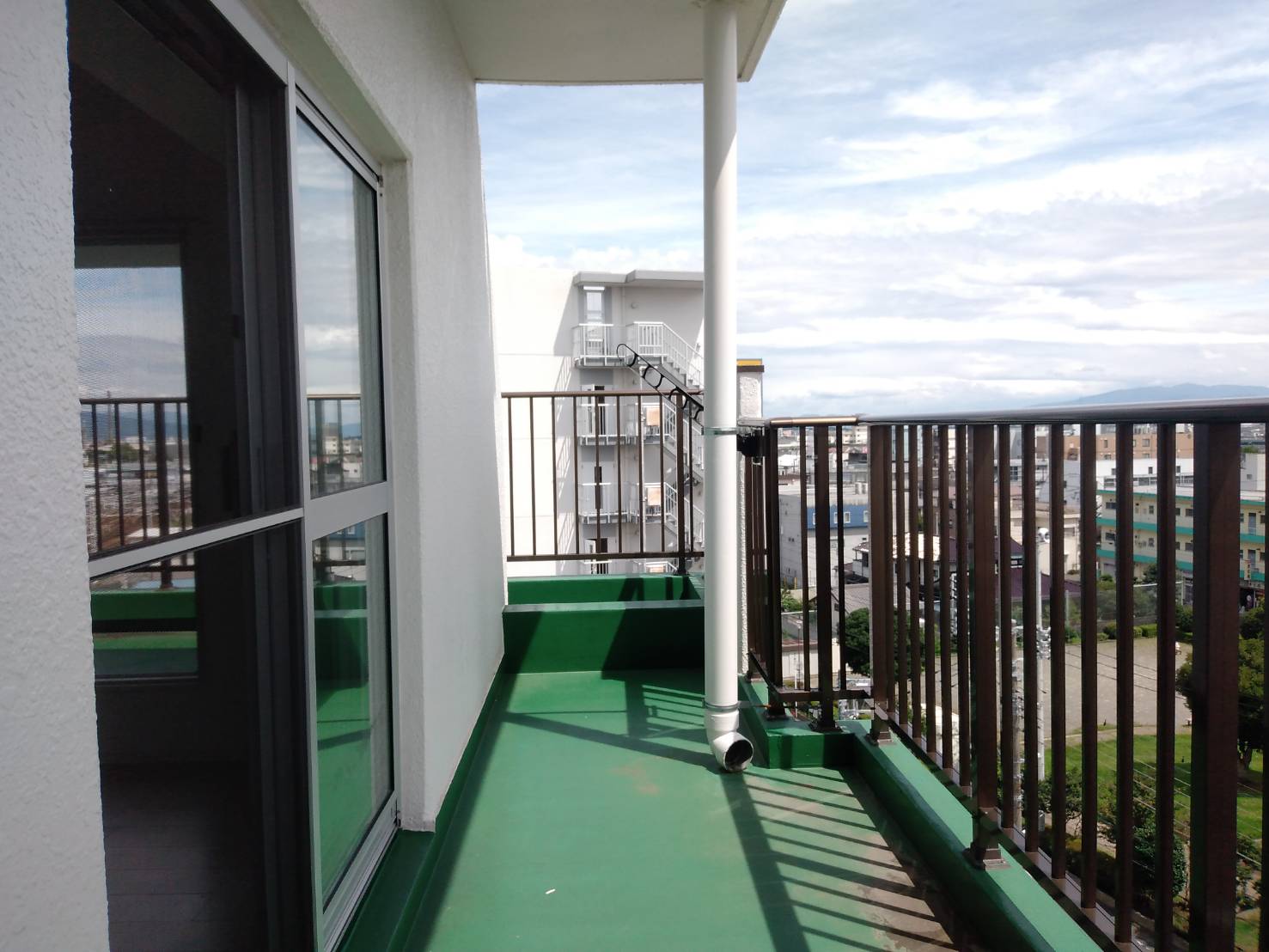 ハイラーク富士駅前7階