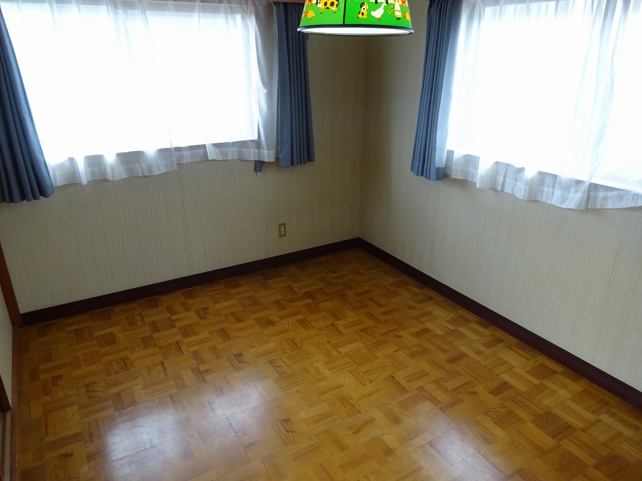 富士市大渕　ログハウス風中古住宅