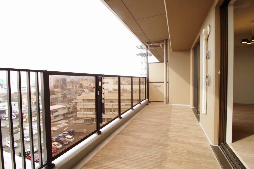 レーベン富士吉原本町　8階