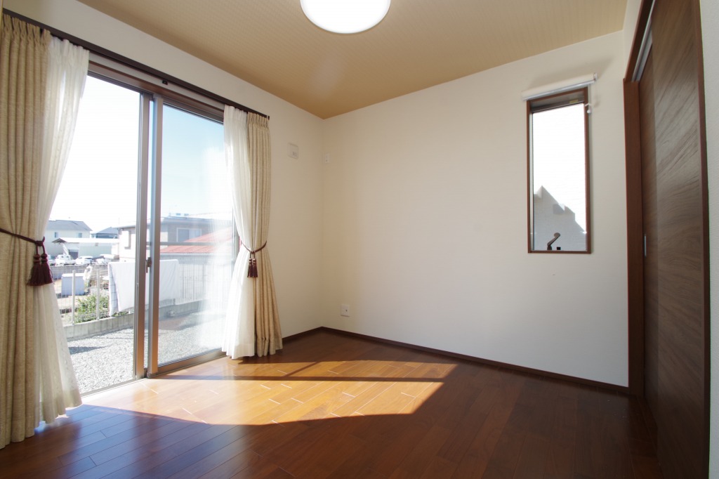 富士市伝法築浅オール電化中古住宅