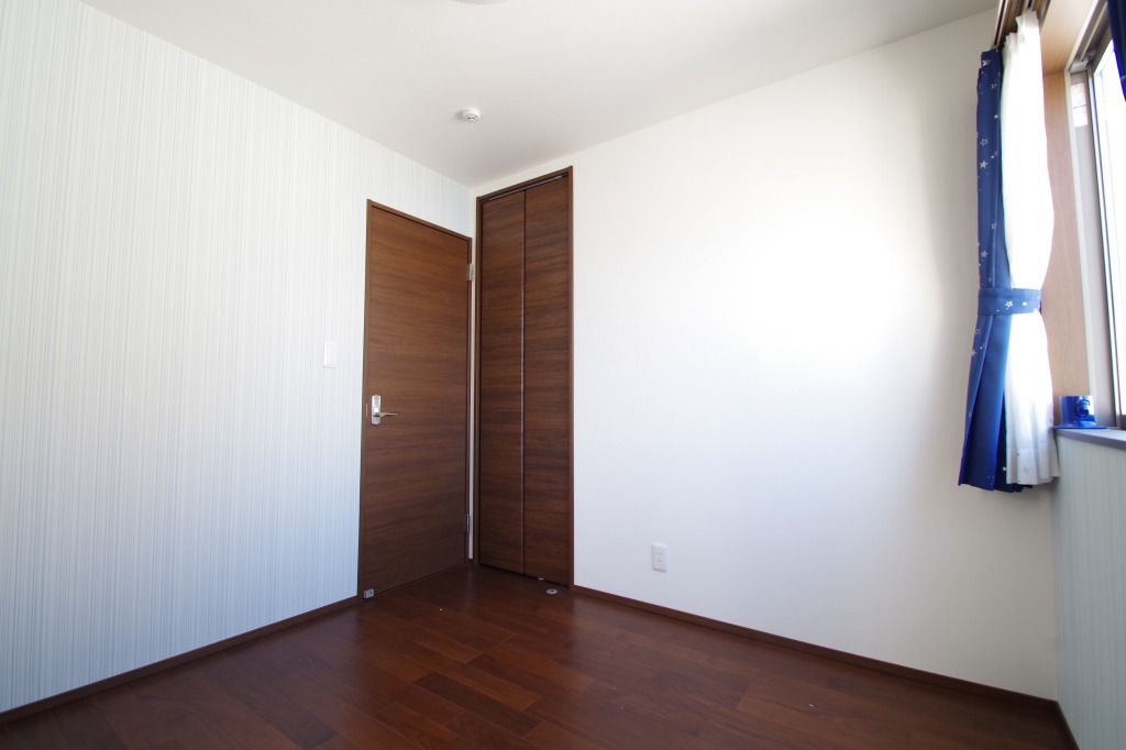 富士市伝法築浅オール電化中古住宅