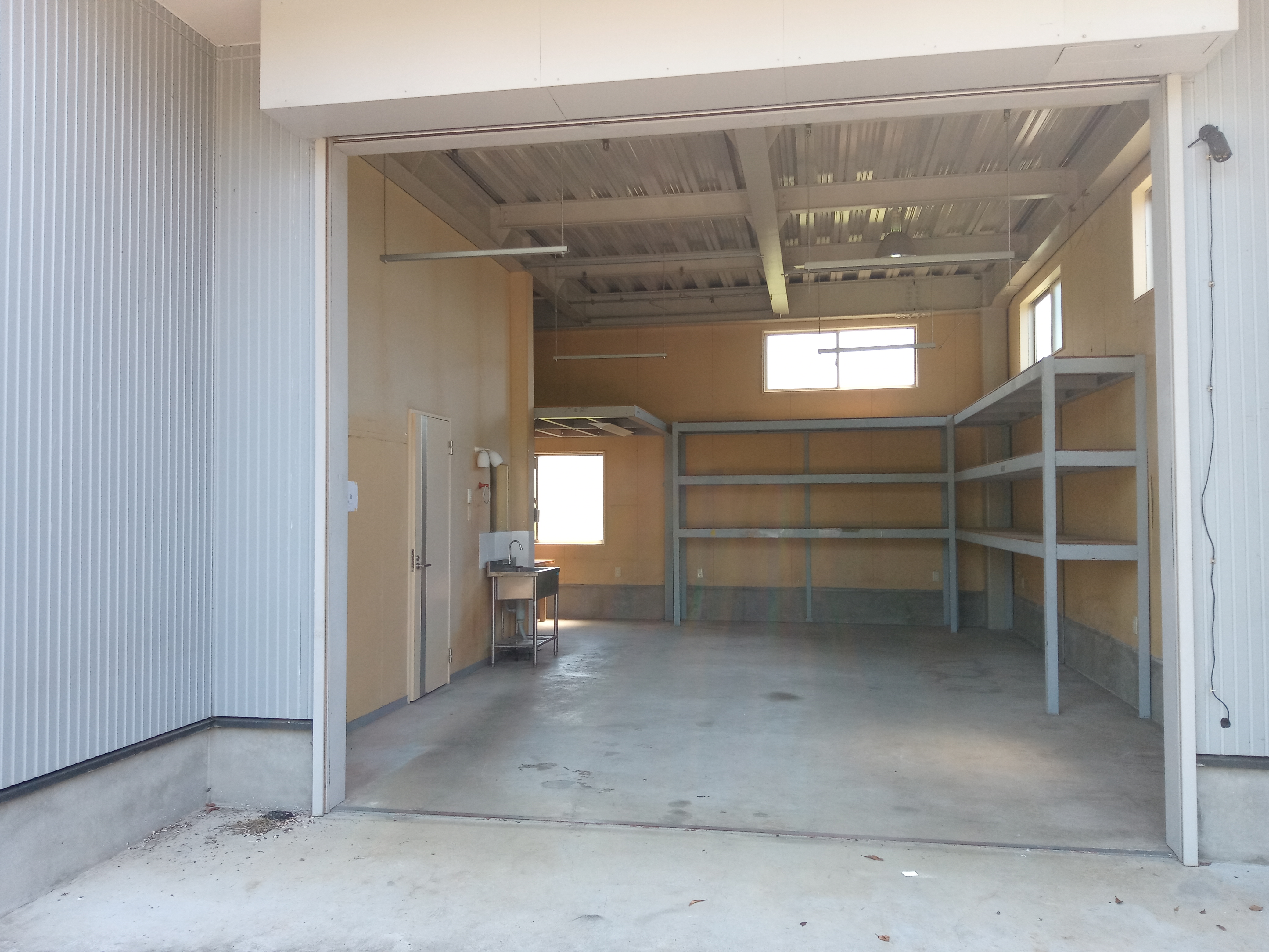 富士市久沢スルガ賃貸事務所・倉庫・居宅