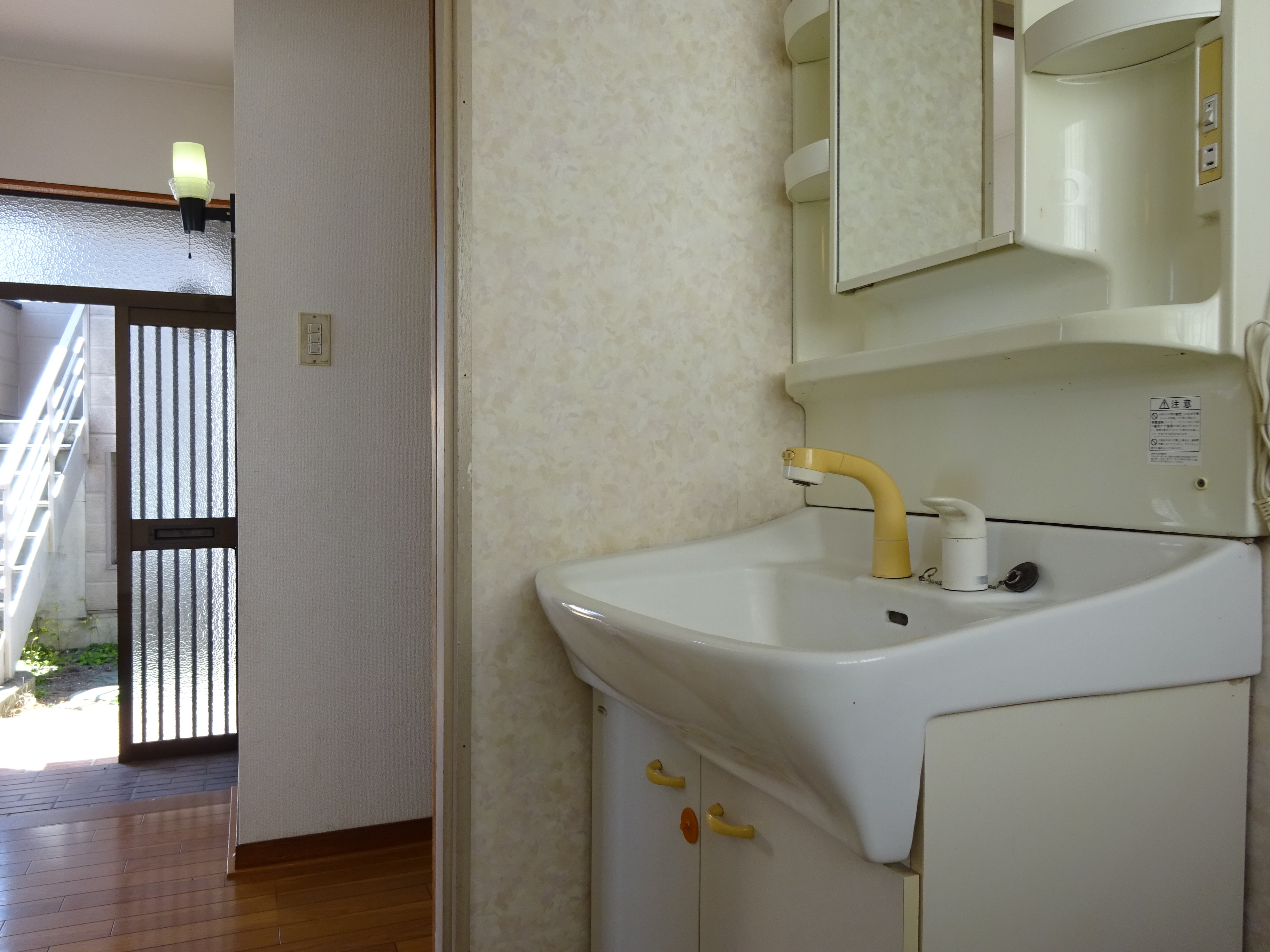 富士市伝法、インナーガレージ中古住宅登場です