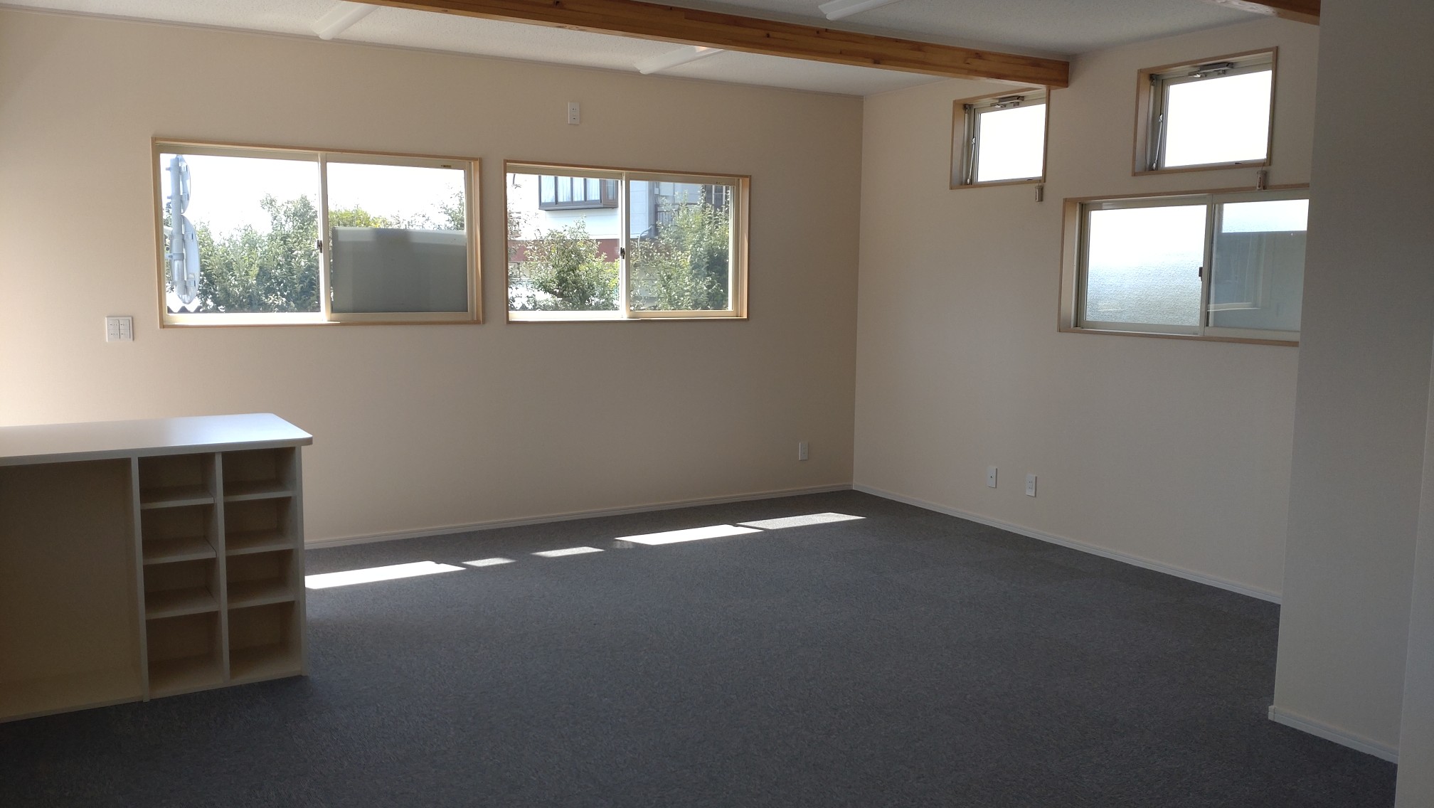 富士宮市万野原新田賃貸事務所