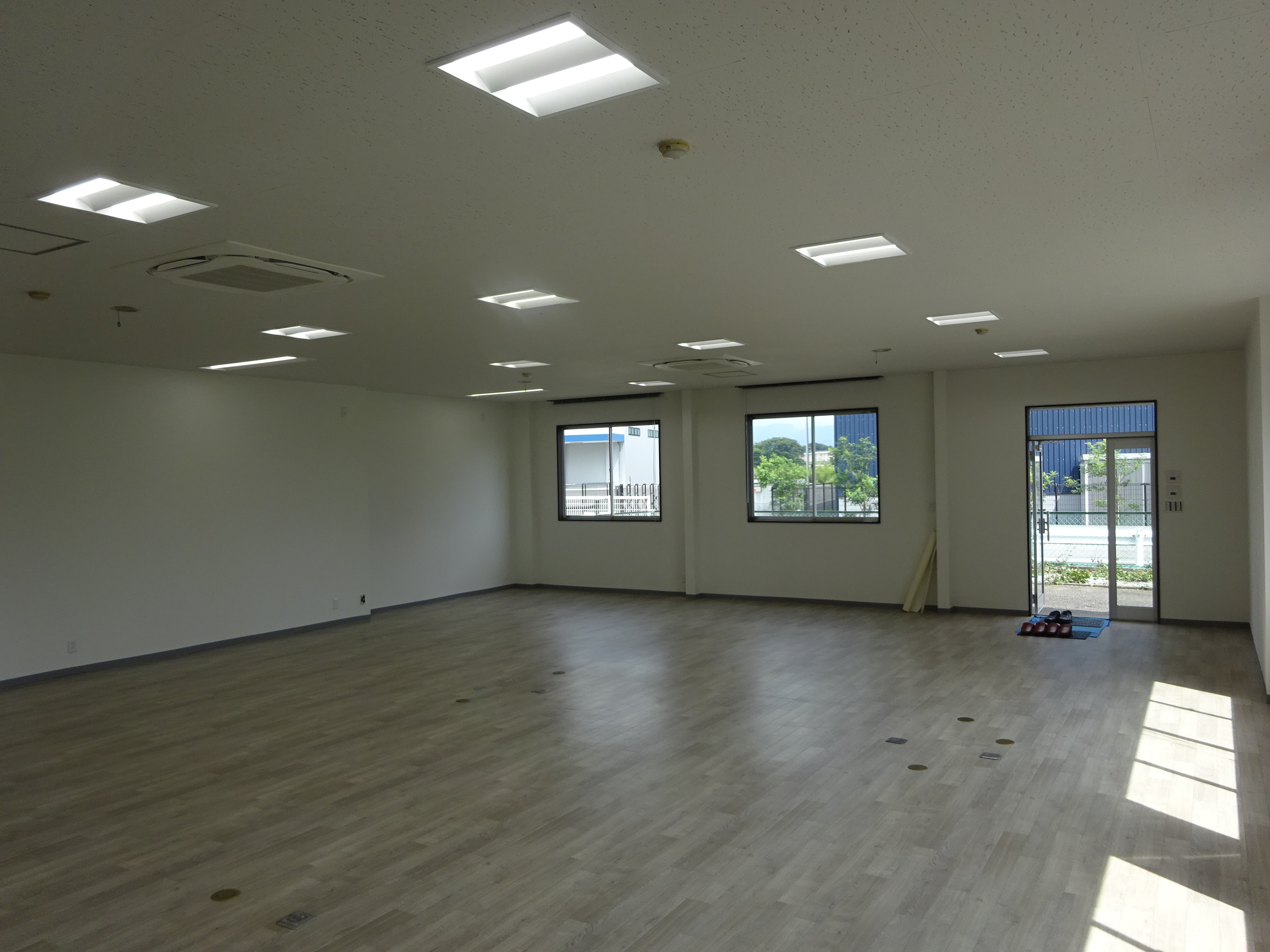 沼津市大岡スルガ賃貸倉庫＆事務所