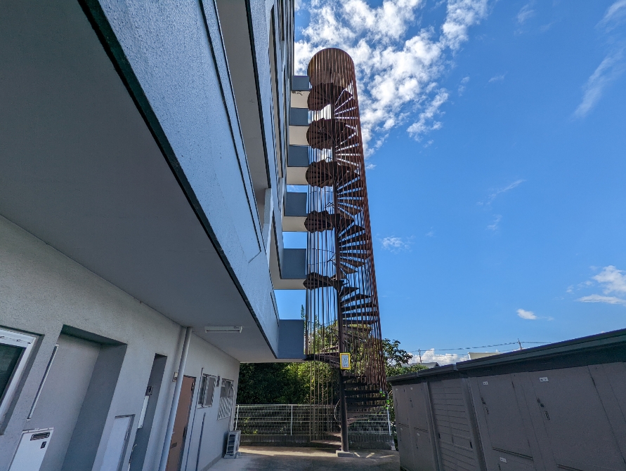 松岡フラワーマンション