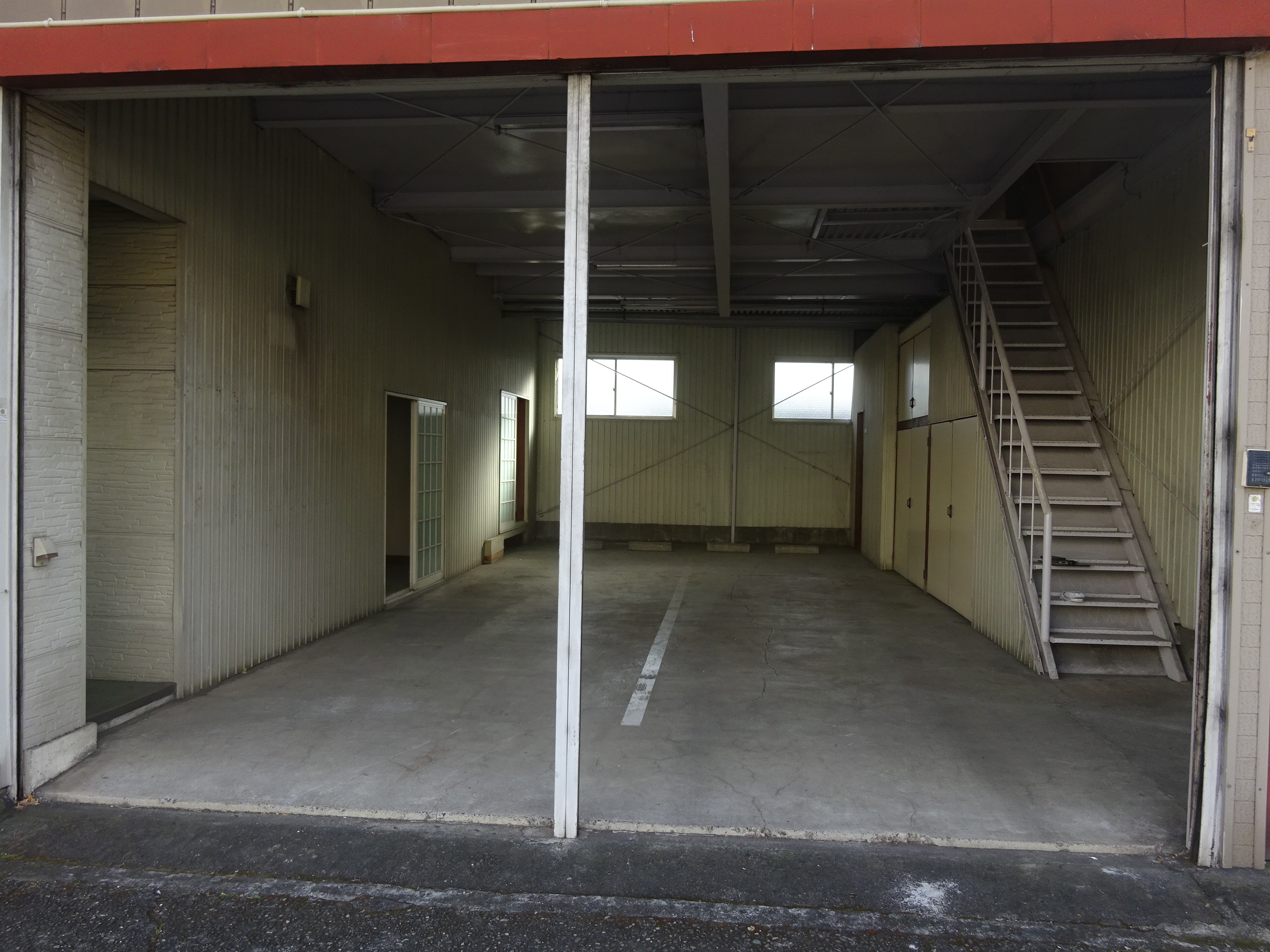 富士市今泉1丁目スルガガレージ付き住宅