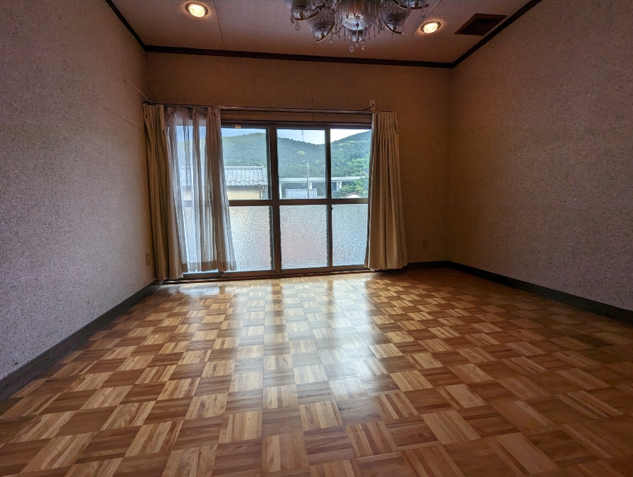 富士市南松野中古住宅