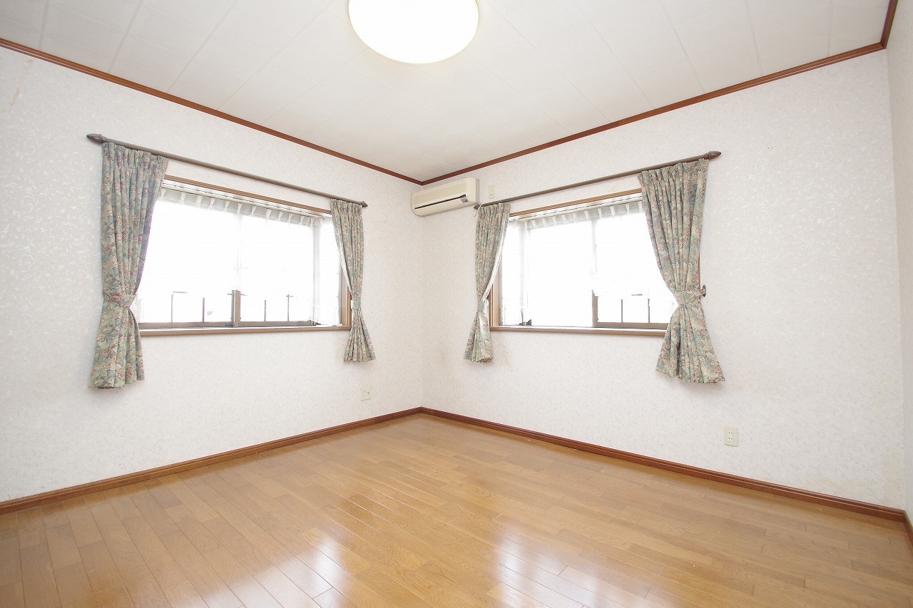 富士宮市朝日町店舗付き中古住宅