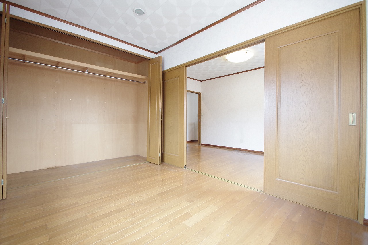 富士宮市朝日町店舗付き中古住宅