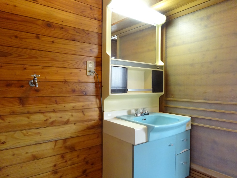 富士見台離れ付中古住宅