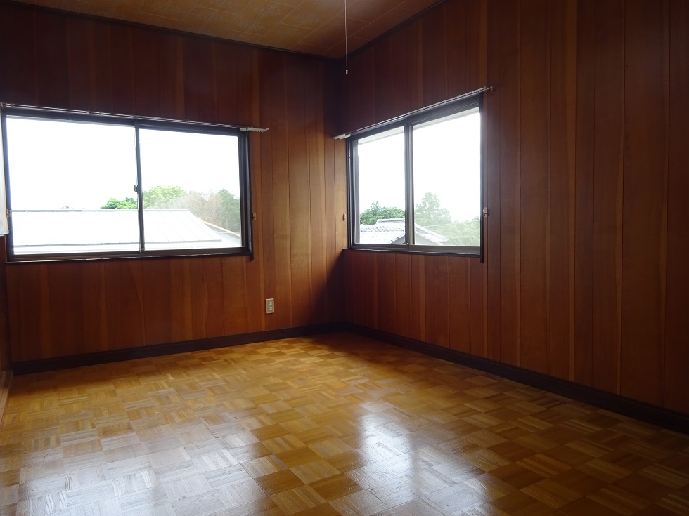 富士見台離れ付中古住宅