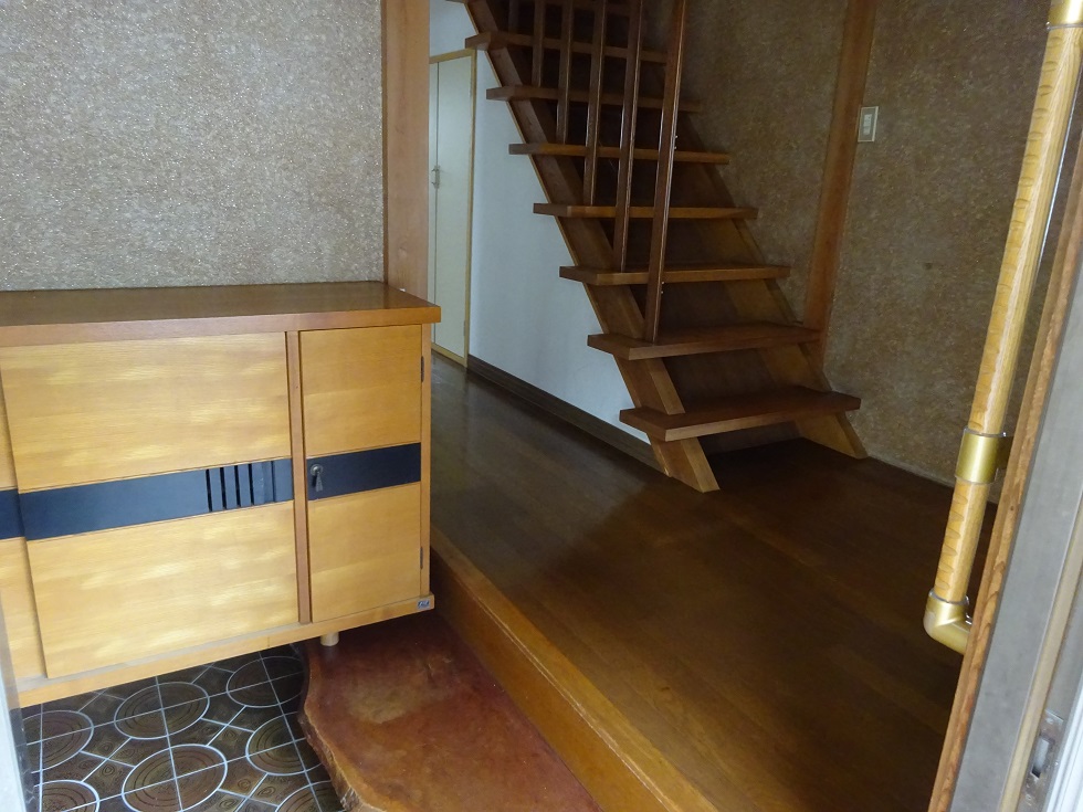 富士見台離れ付中古住宅