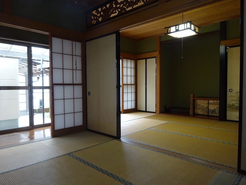 富士見台離れ付中古住宅