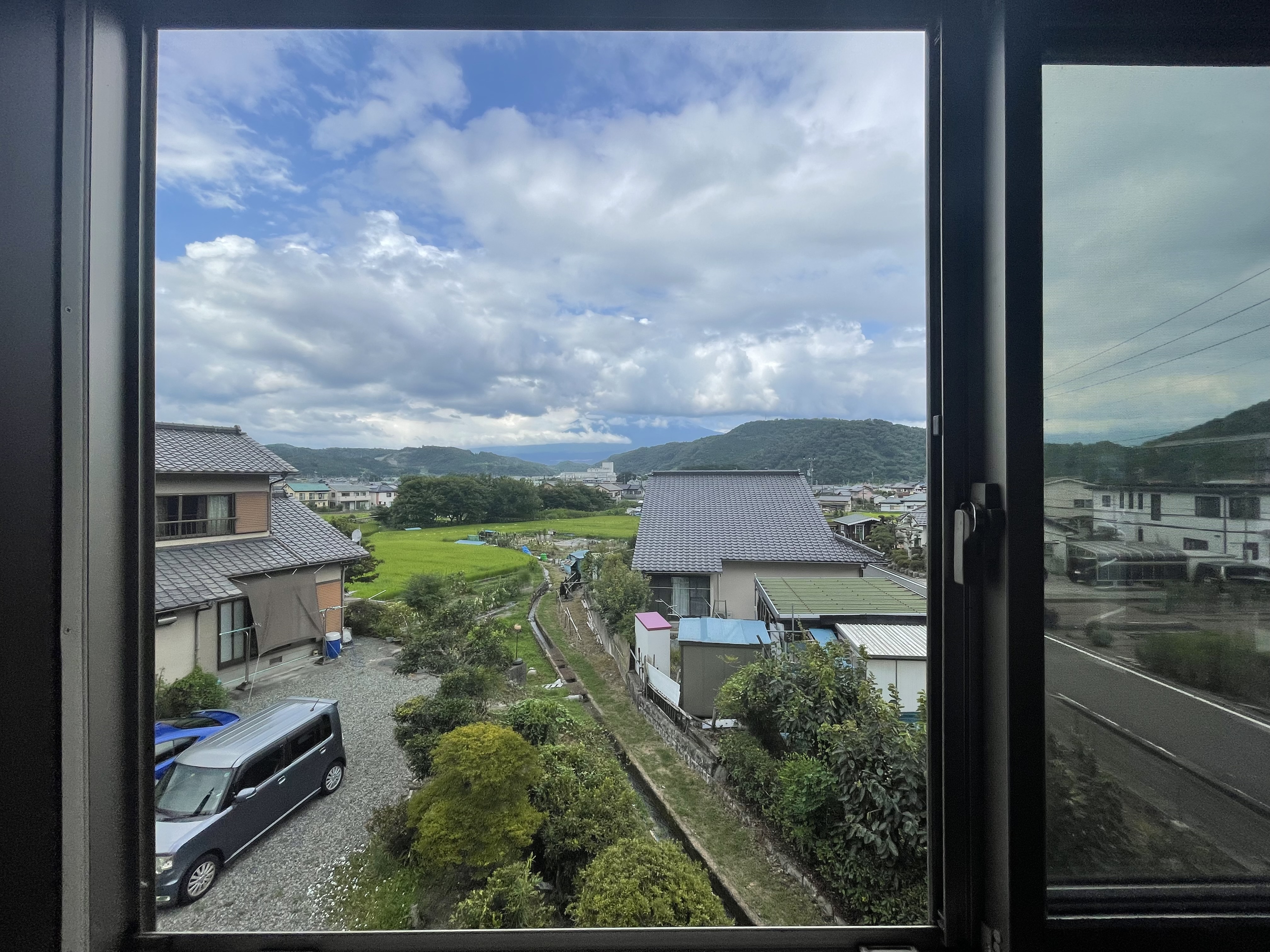 富士市南松野オール電化住宅