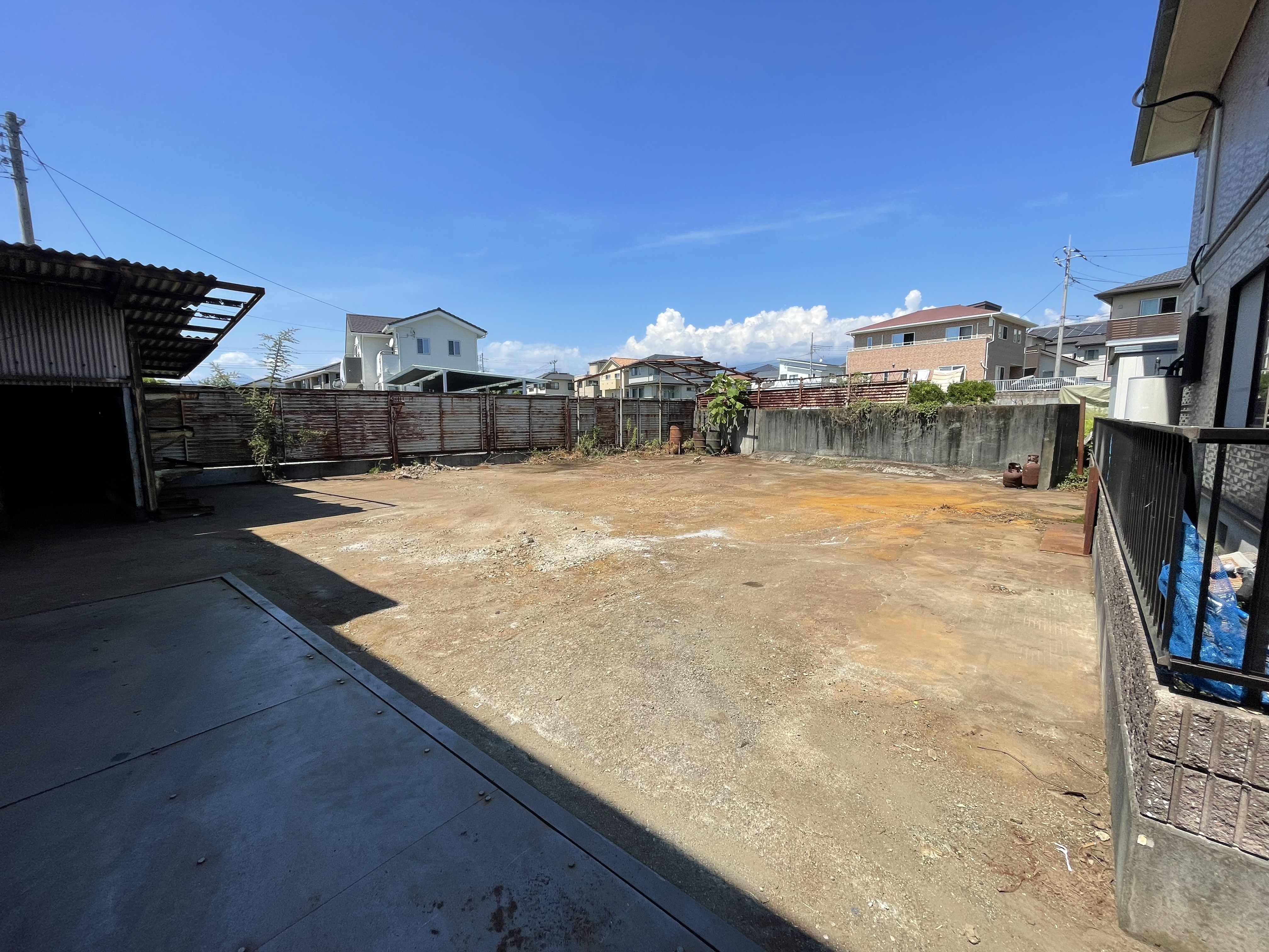 富士市厚原倉庫付き中古住宅